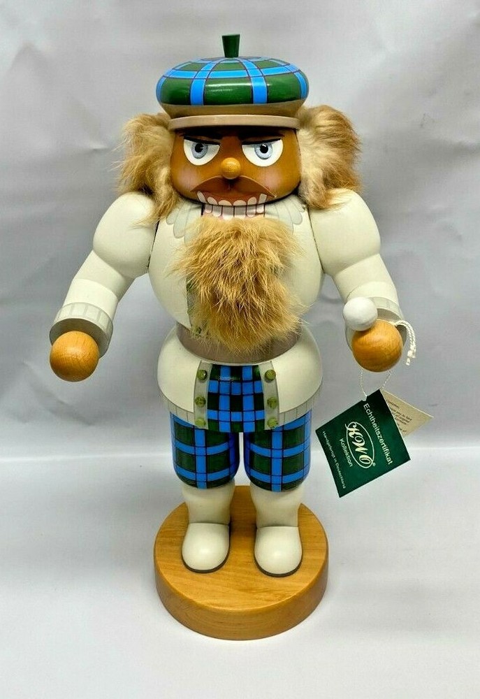 KWO Golfer Nutcracker 19208 - NEW
