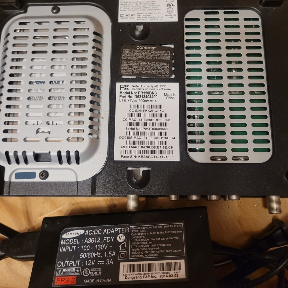 Comcast Xfinity Cable Box PR150BNC + adapter - No remote