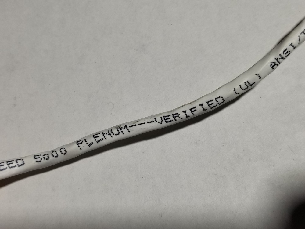 General Cable GenSPEED 5000 24/4P Cat5E UTP Plenum Network Cable CMP White/100ft