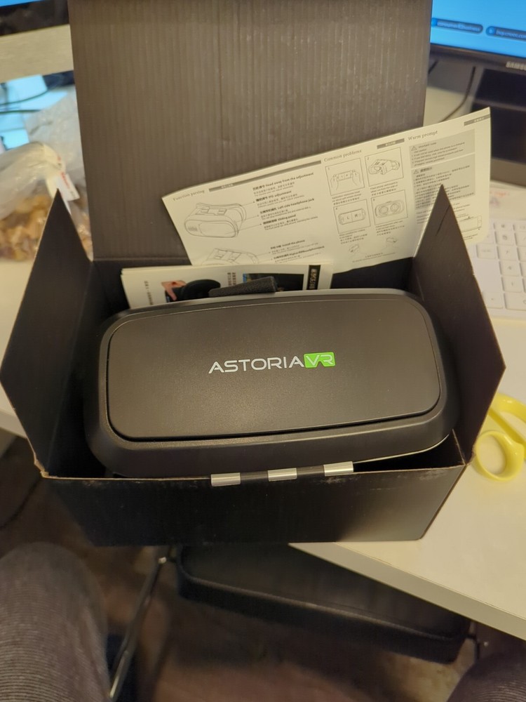 Astoria VR 3D Immersive Smartphone Virtual Reality Headset / Glasses
