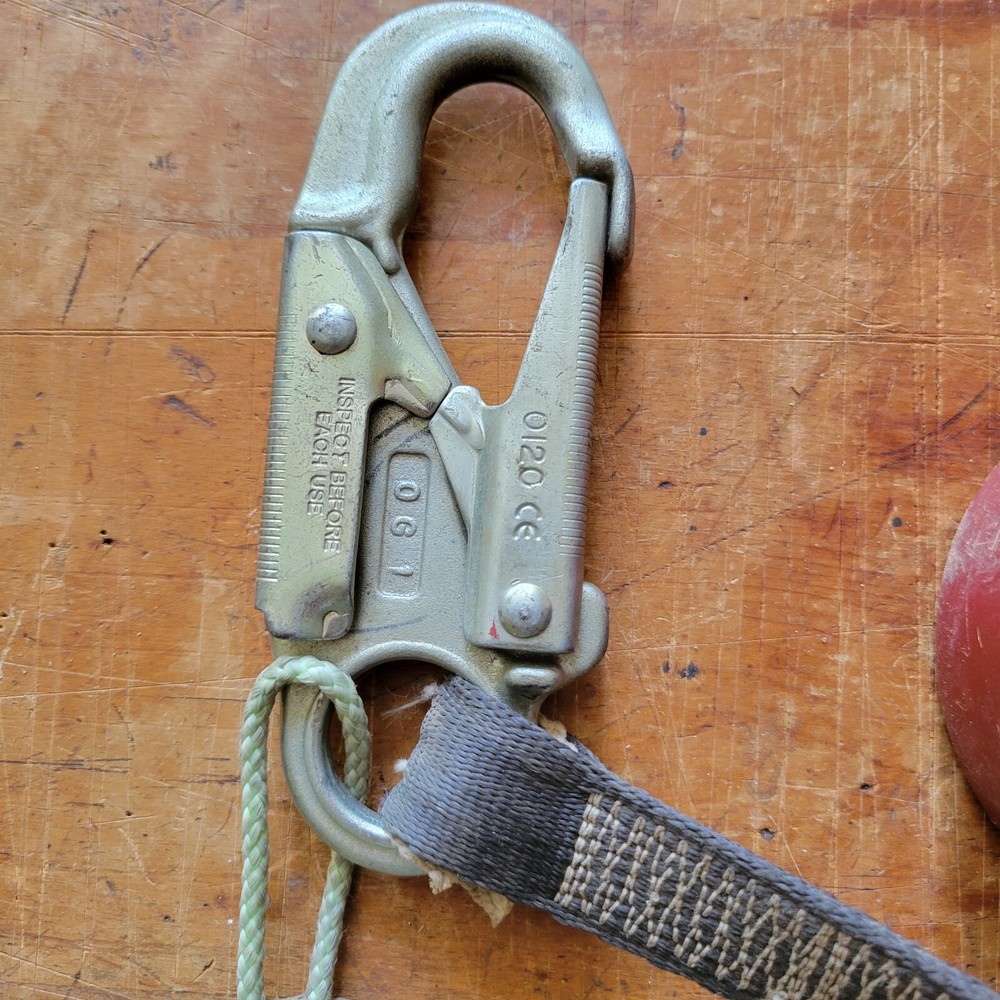 Miller MiniLite - Fall Limiter - FL11