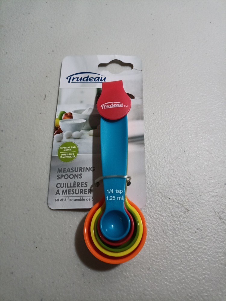 Trudeau Maison Measuring Spoons - Set of 5