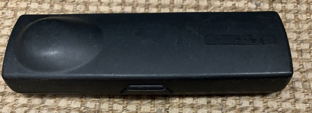 Alpine CDM-7857 CD Receiver Faceplate W/Case Untested