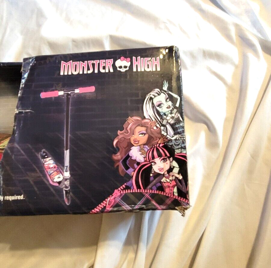 Huffy Inline Scooter Monster High Doll
