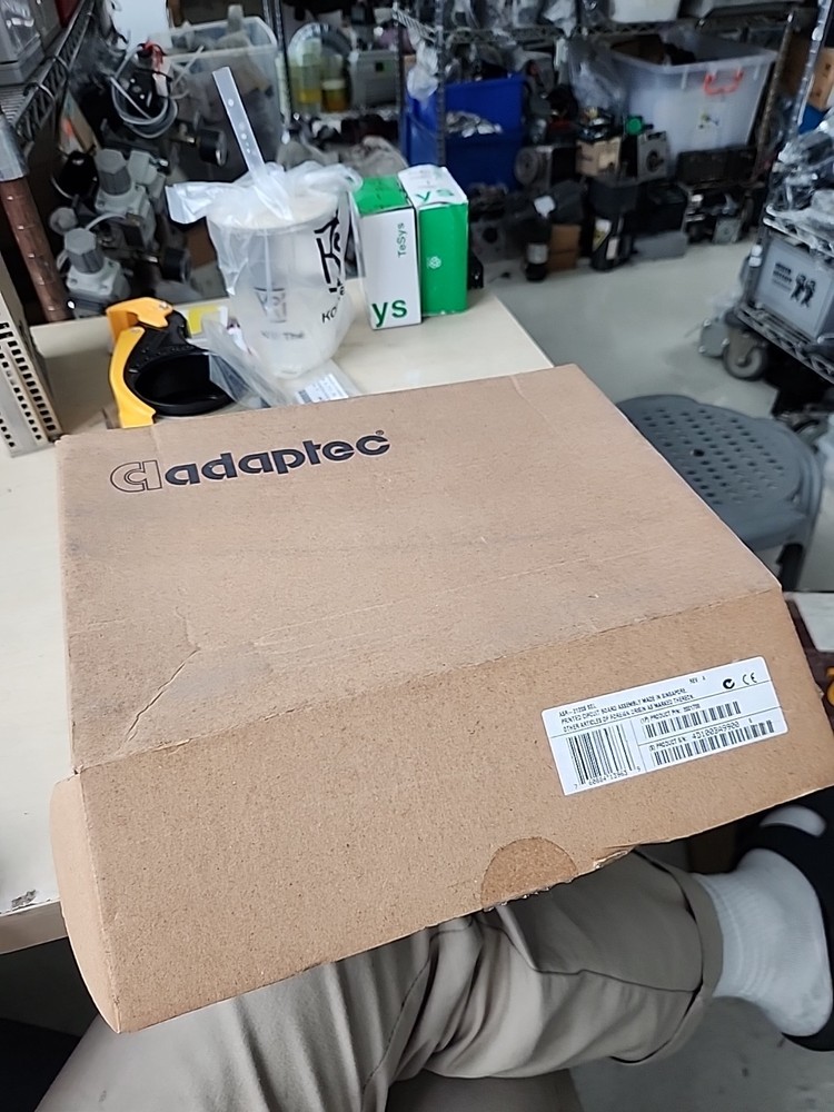 New Adaptec ASR-2120S/64MB SCSI Controller Cards