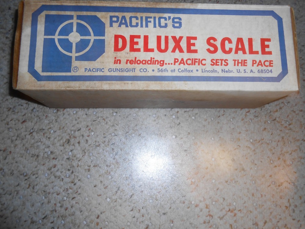 VINTAGE PACIFIC RELOADING POWDER MEASURE Scale