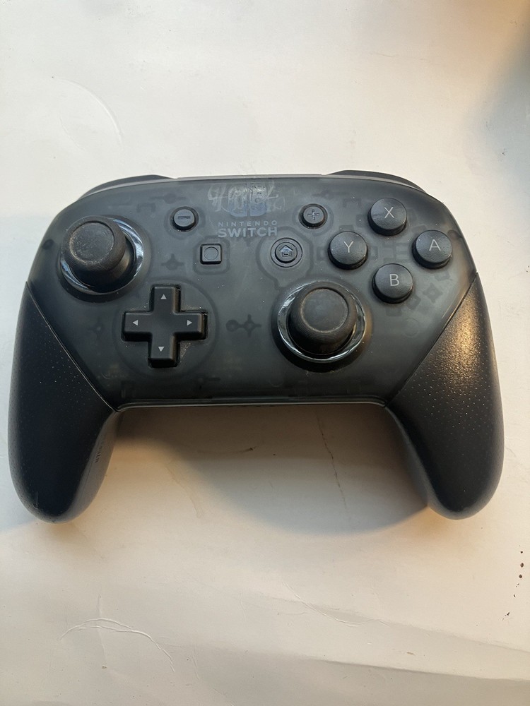 Nintendo Switch Pro Wireless Controller HAC-013 Black OEM