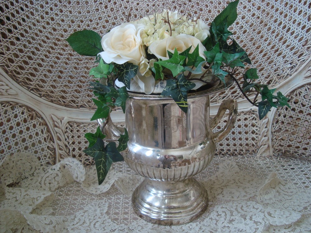 SHABBY VINTAGE SILVERPLATE URN WITH FANCY SCRIPT MONOGRAM *****SO PRETTY******