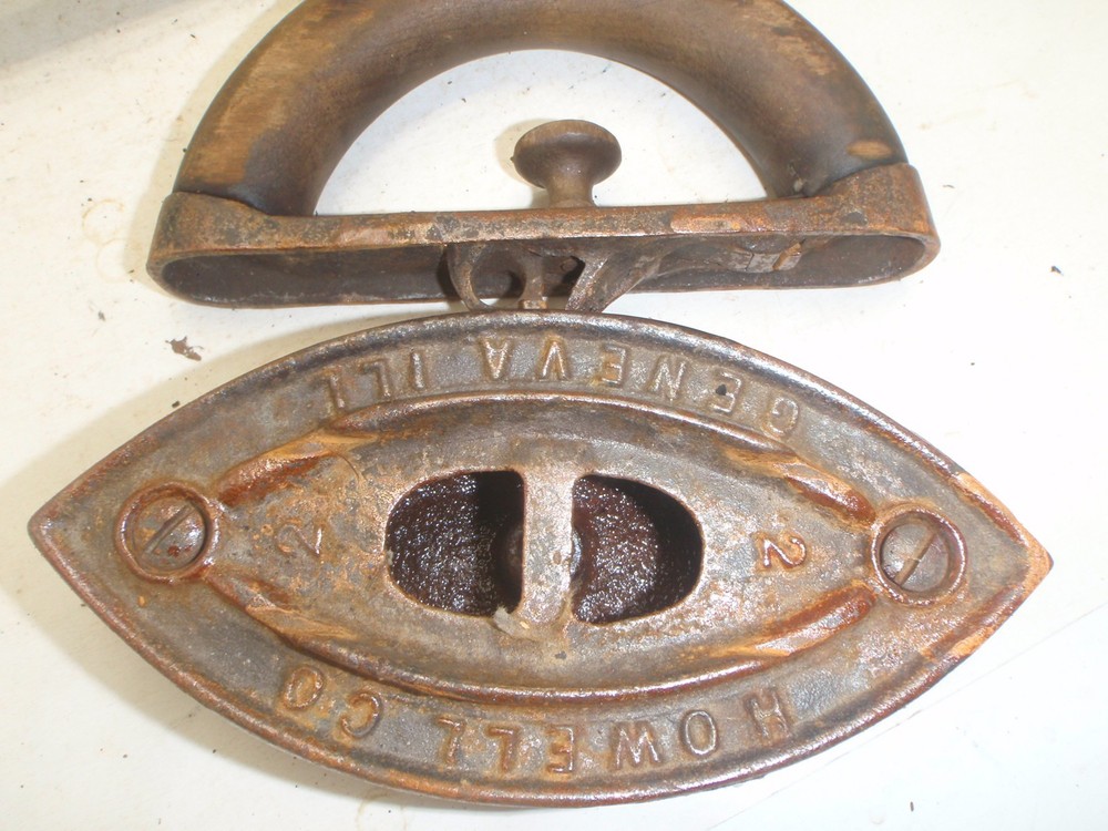 Howell Sad Iron