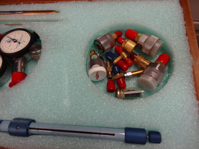 HP - 85052A 3.5mm Calibration Kit ***MISSING PIECES*** READ DETAILS