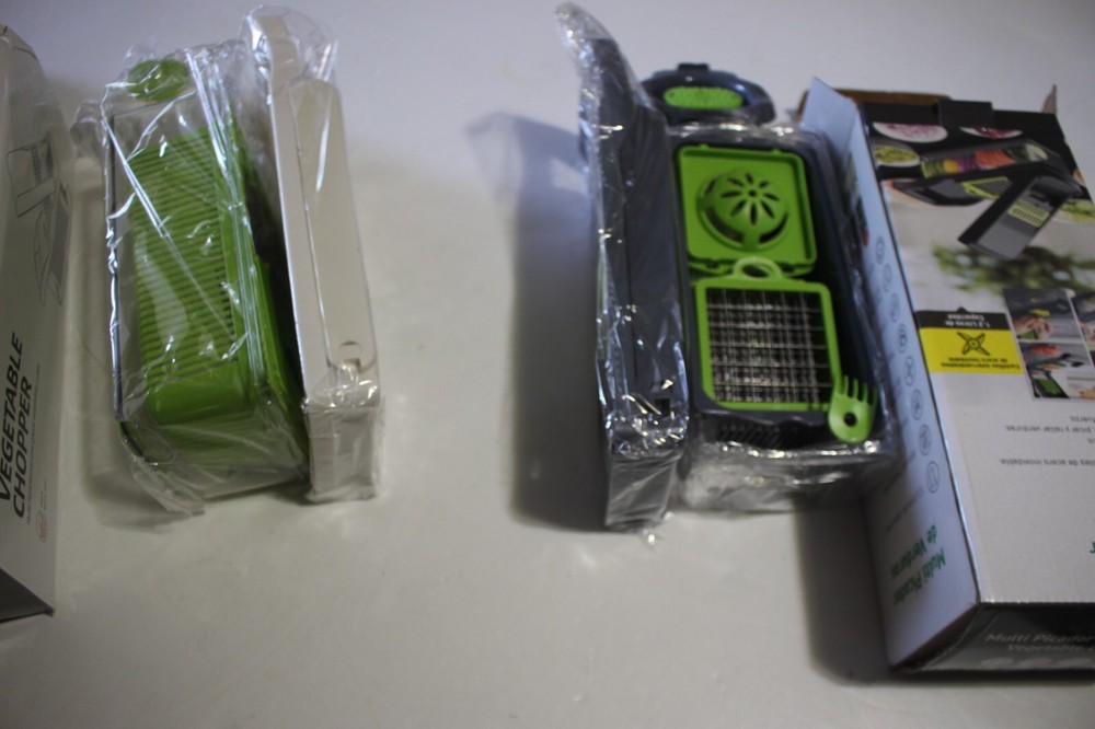 2 SETS VEGETABLE CHOPPER