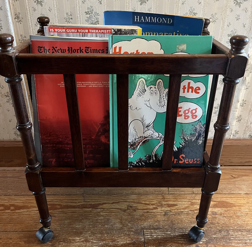 Magazine Rack - Wooden