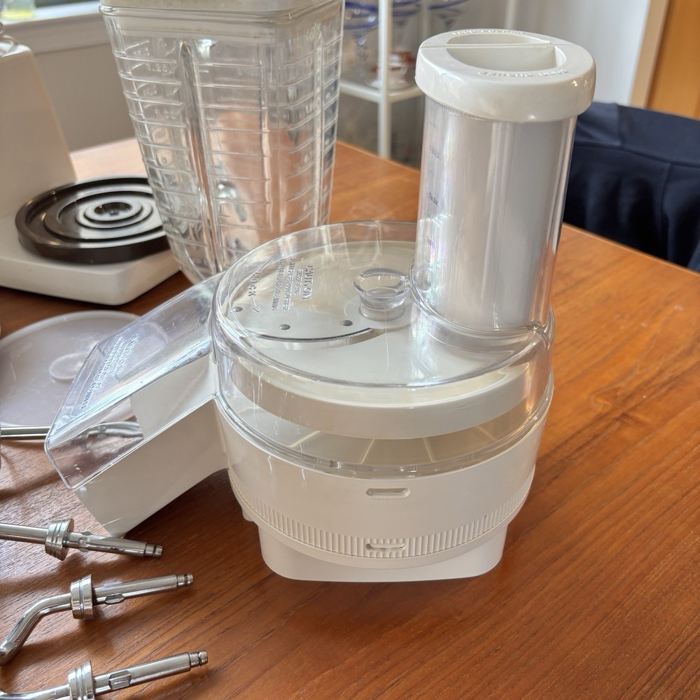 Vintage Oster 10-speed Regency Kitchen Center Blender, Mixer, Processor!