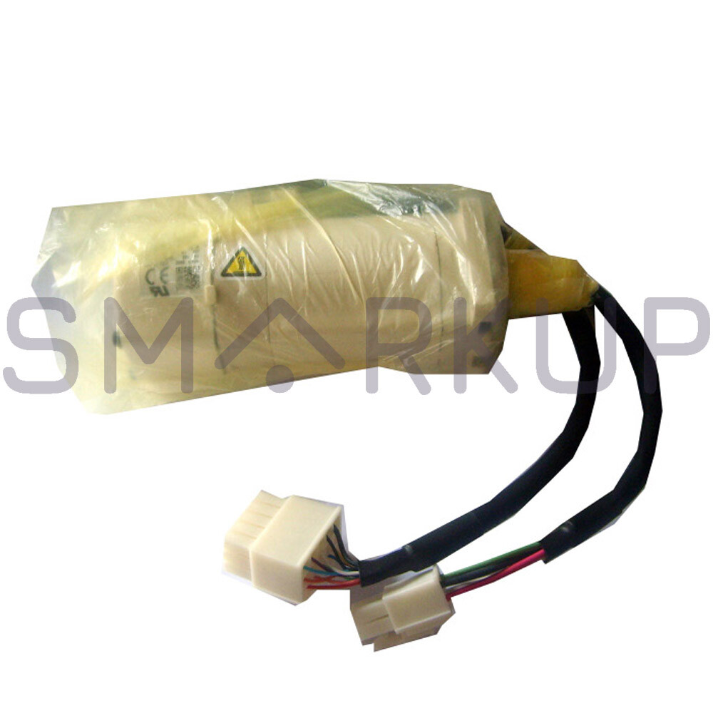 New In Box PANASONIC MSMA012A1E Servo Motor