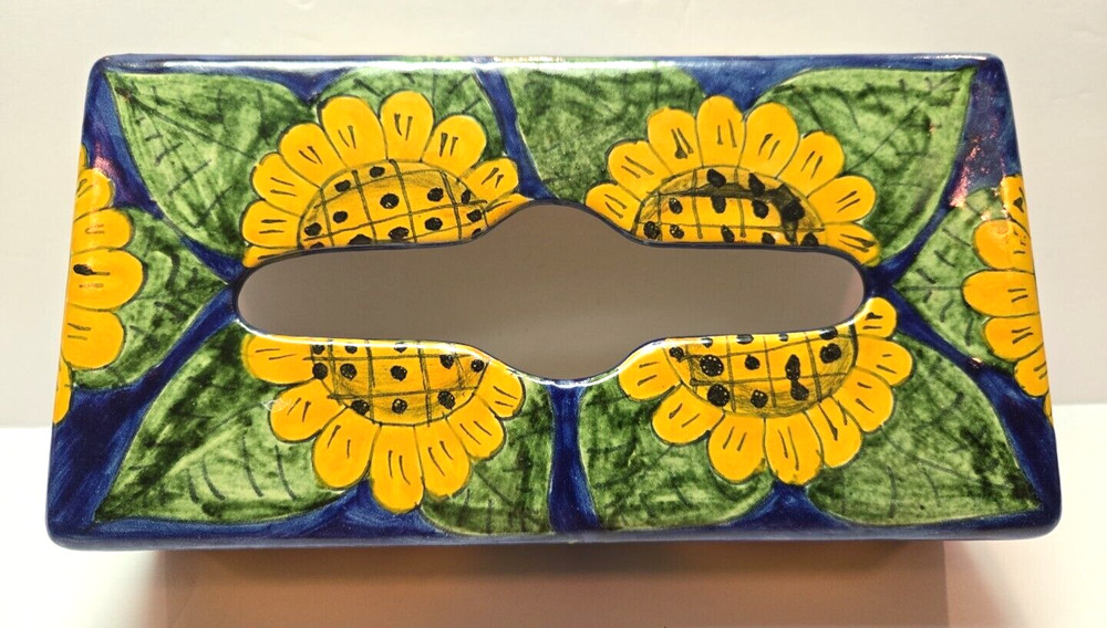 TALAVERA Sunflower Tissue Cover