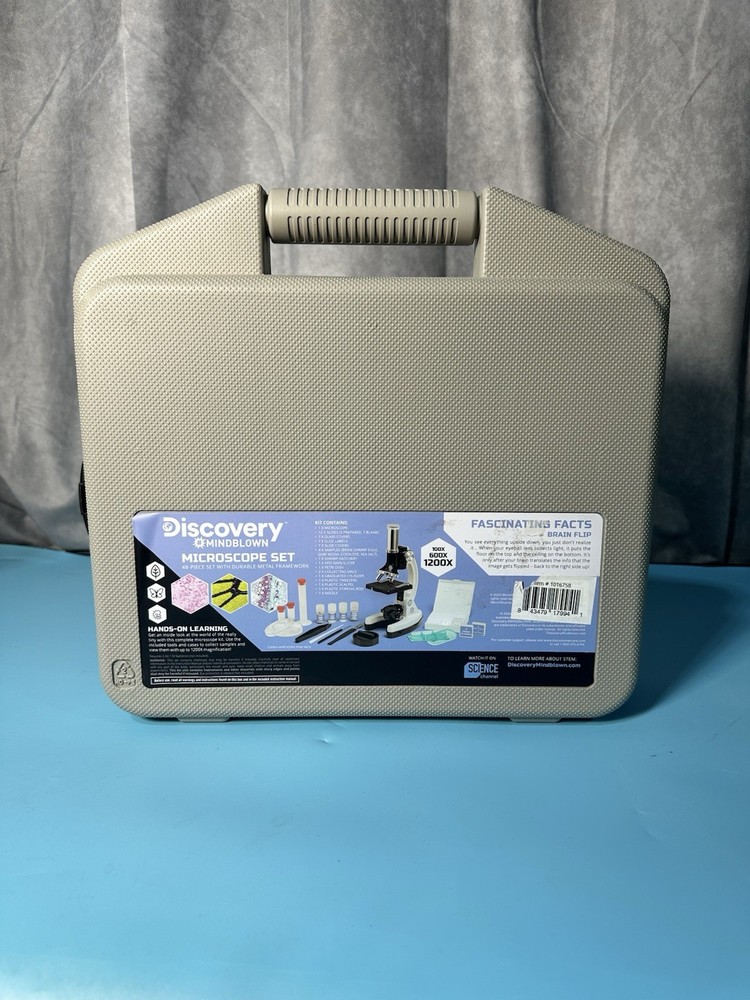 Discovery Microscope 48 Piece Set New Unused