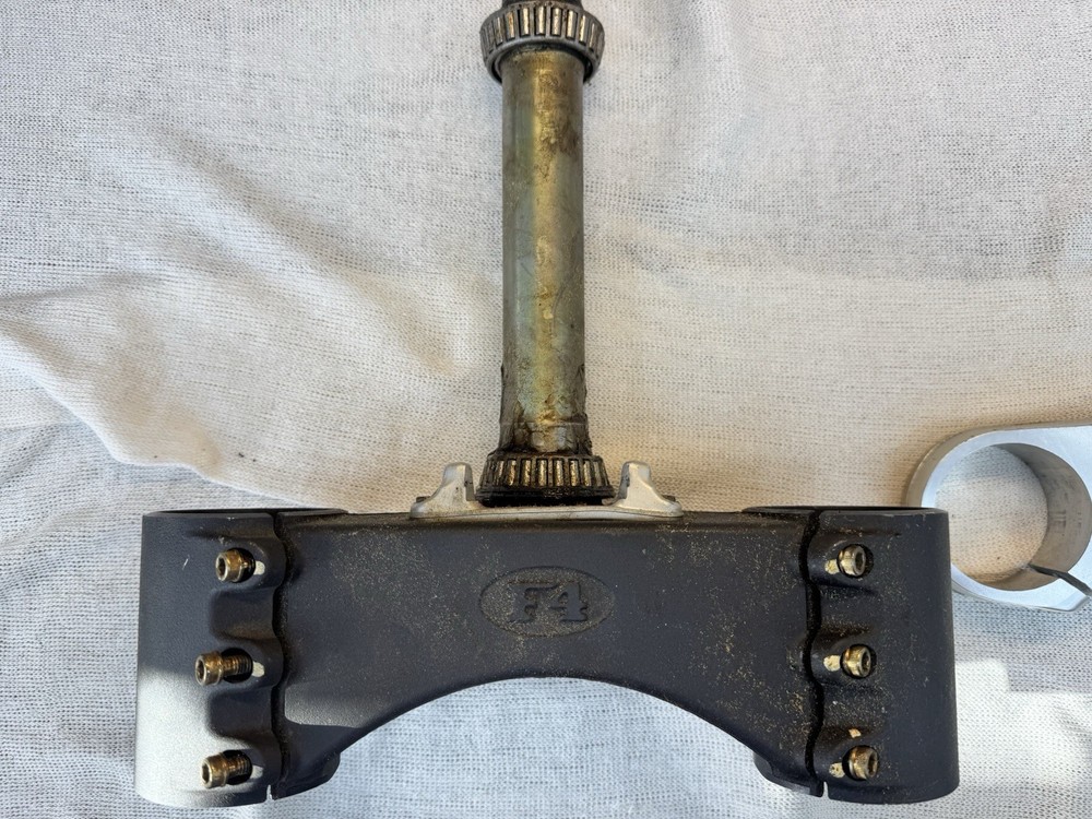 OEM Mv Agusta Lower Triple Tree Fork Clamp 8000B5700