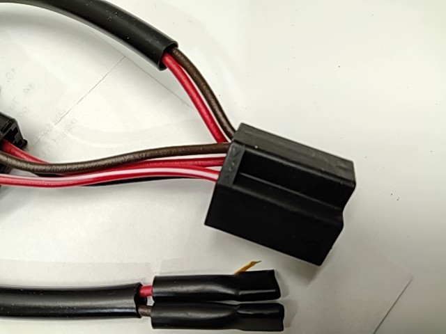 12V Power Plug - 2000 Polaris NOS