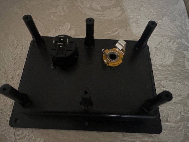 2 JBL Speaker Connectors (Parts)