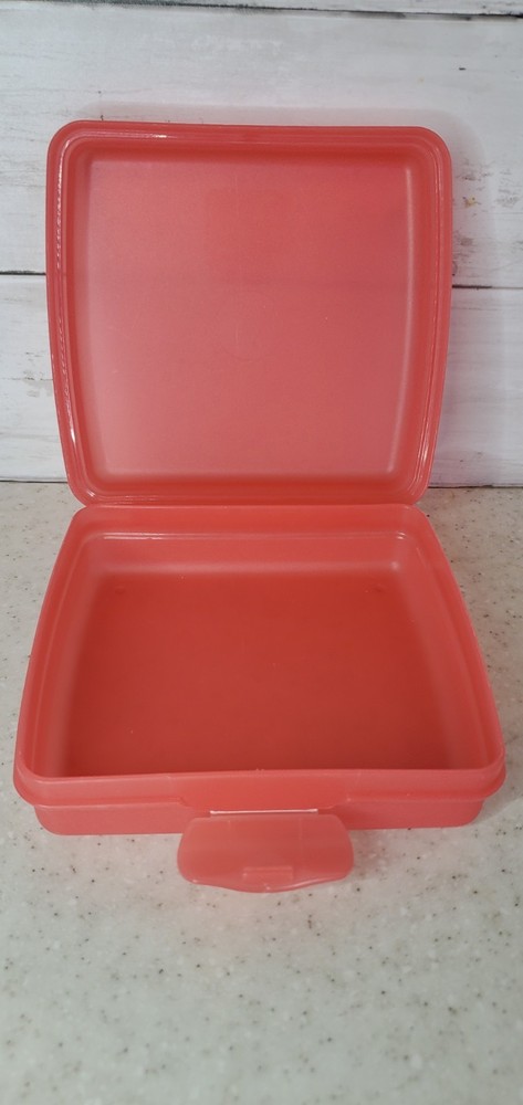 Tupperware Sandwich Keeper Light Red Square Lunch Box Container 4.5”