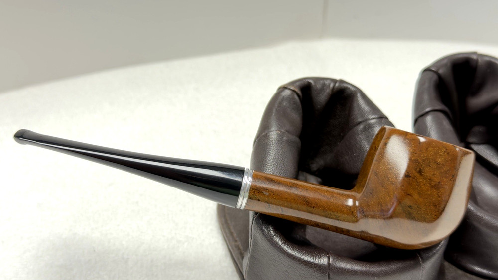 YELLO BOLE BURLEY Smooth Octagonal Bowl - BRYLON Pipe with Ebonite Tapered Stem