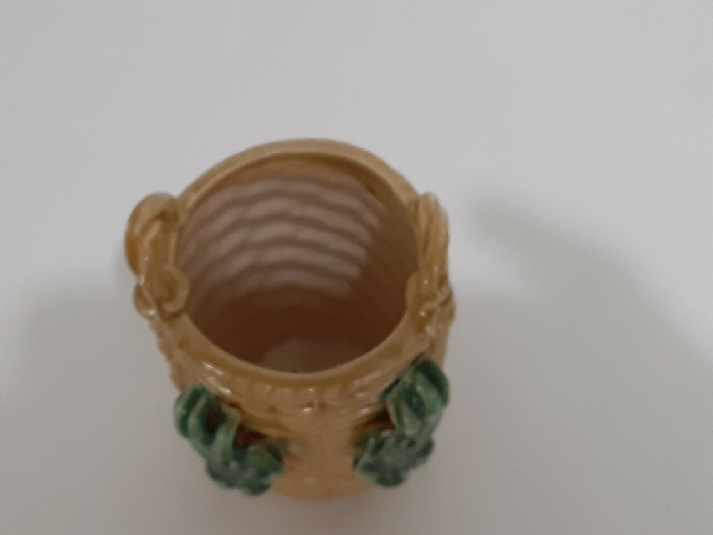 Ceramic Planter Coiled Rope With Crawling Crabs 6"