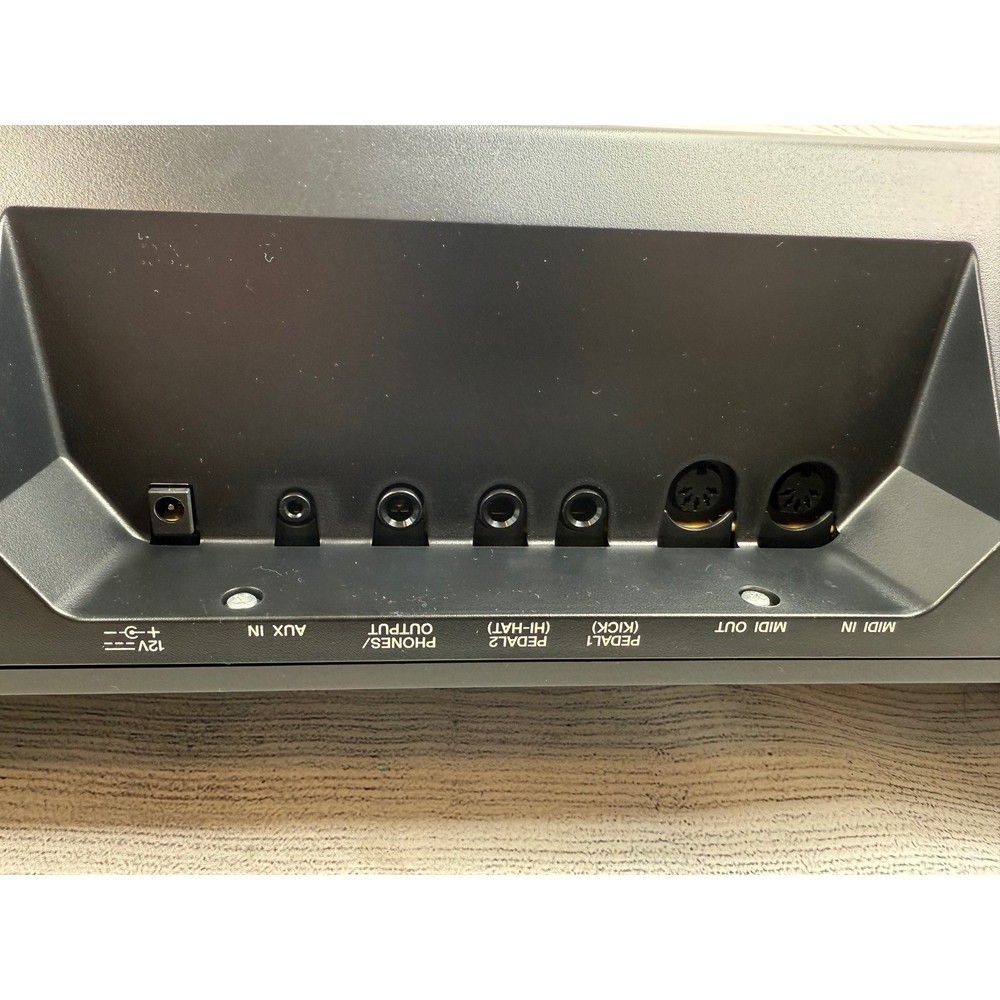 Yamaha DD75 Digital Percussion Drum Set with Sticks