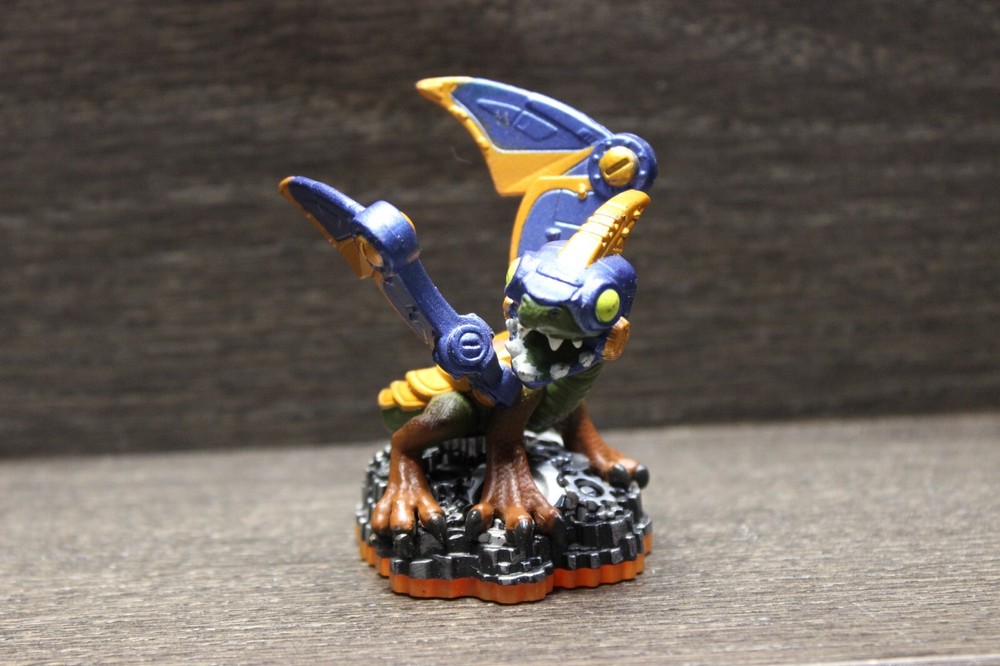 2012 Skylanders Giants - Lightcore Drobot - Character Figure Model # 84549888