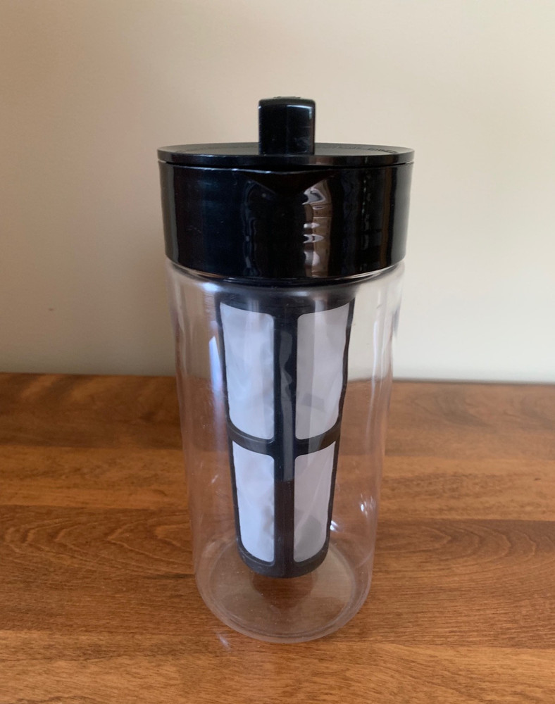 Takeya 1 Qt. Cold Brew Coffee Maker - Black