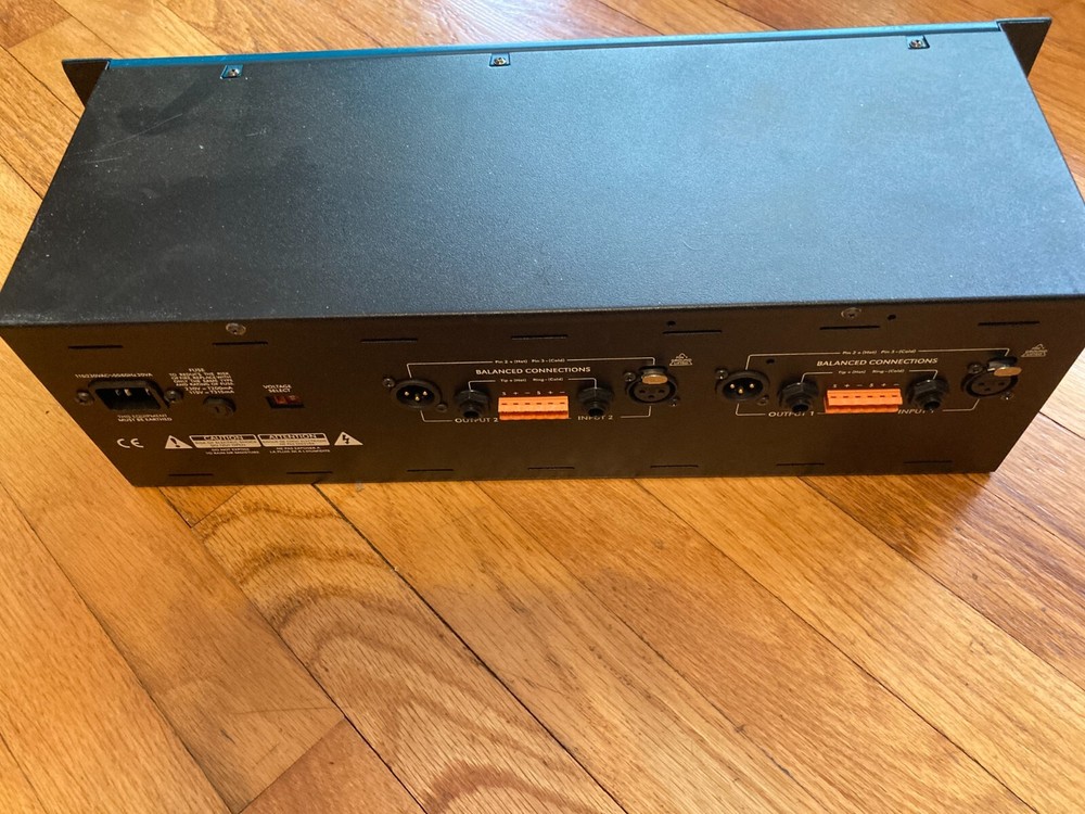 oPal constant Q graphic equalizer FCS 966 (works, some issues)