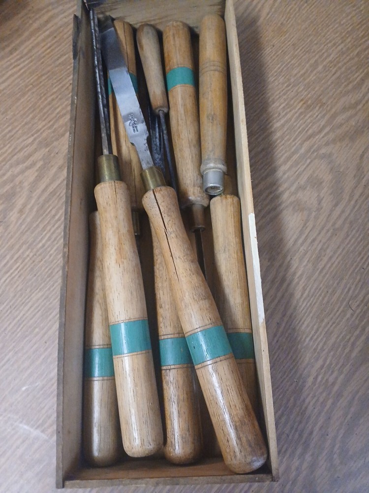 7 Buck bros. wood lathe tools