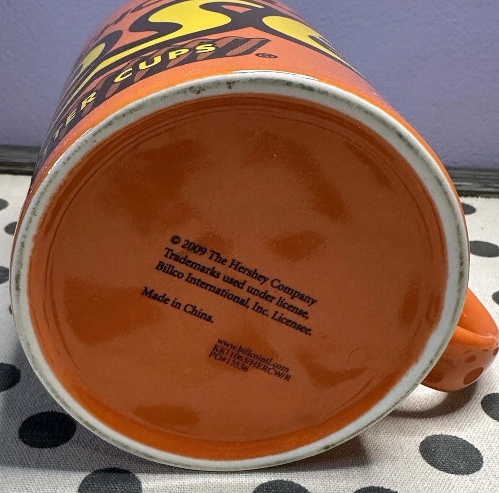 Hershey’s Reese’s Peanut Butter Cup Mug 24 Ounce Ceramic Cup EUC Coffee Candy