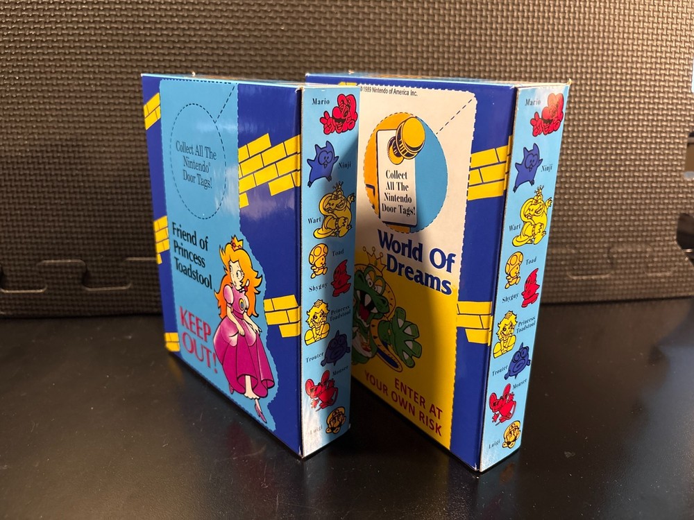Super Mario Bros fruit snacks - 2 empty custom design display boxes