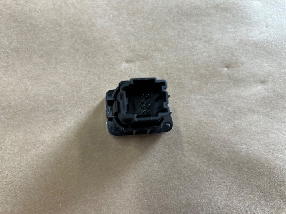 2020-2024 Chevrolet Camaro Push Start Button - OEM