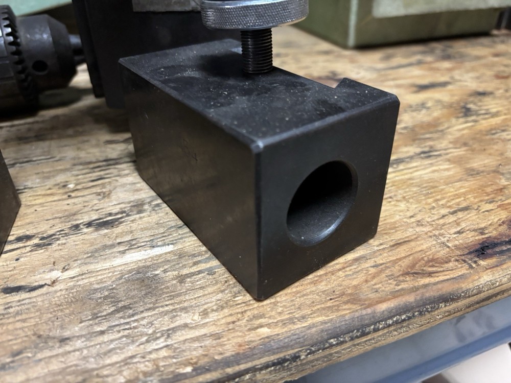 Aloris CA Quick Change Lathe Tool Post 7 pc Holder Set