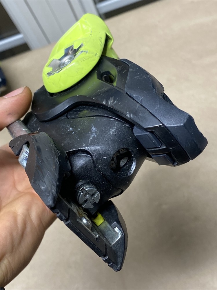 FISCHER RC4 Z18 X RD FREE FLEX COMPETITION BINDING