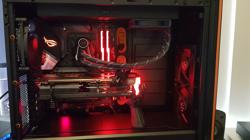 GPU Support Bracket Custom Gamer - Eliminate GPU sag and visually phenomenal