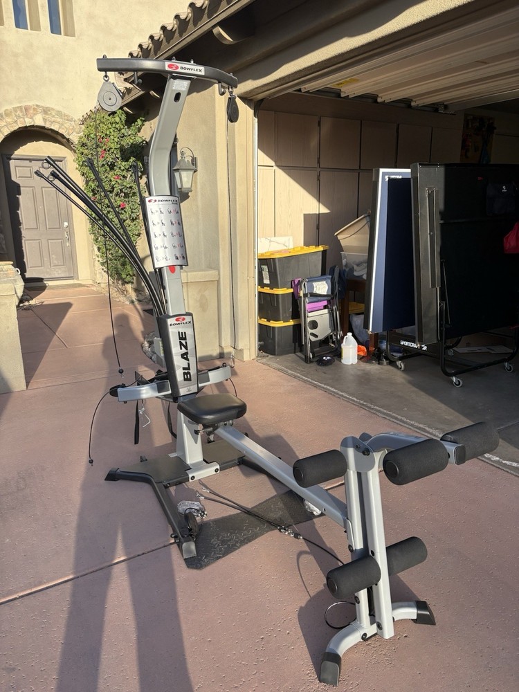 Bowflex Blaze Home Gym Adjustable Ergonomic Strength Training