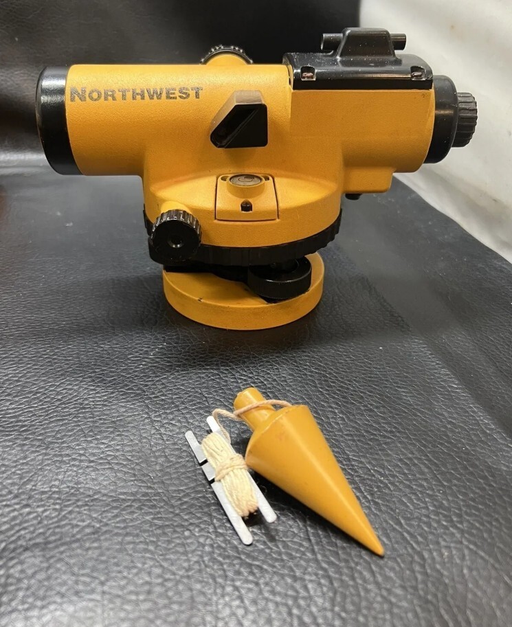 Northwest NAL-26 Automatic Level With Case