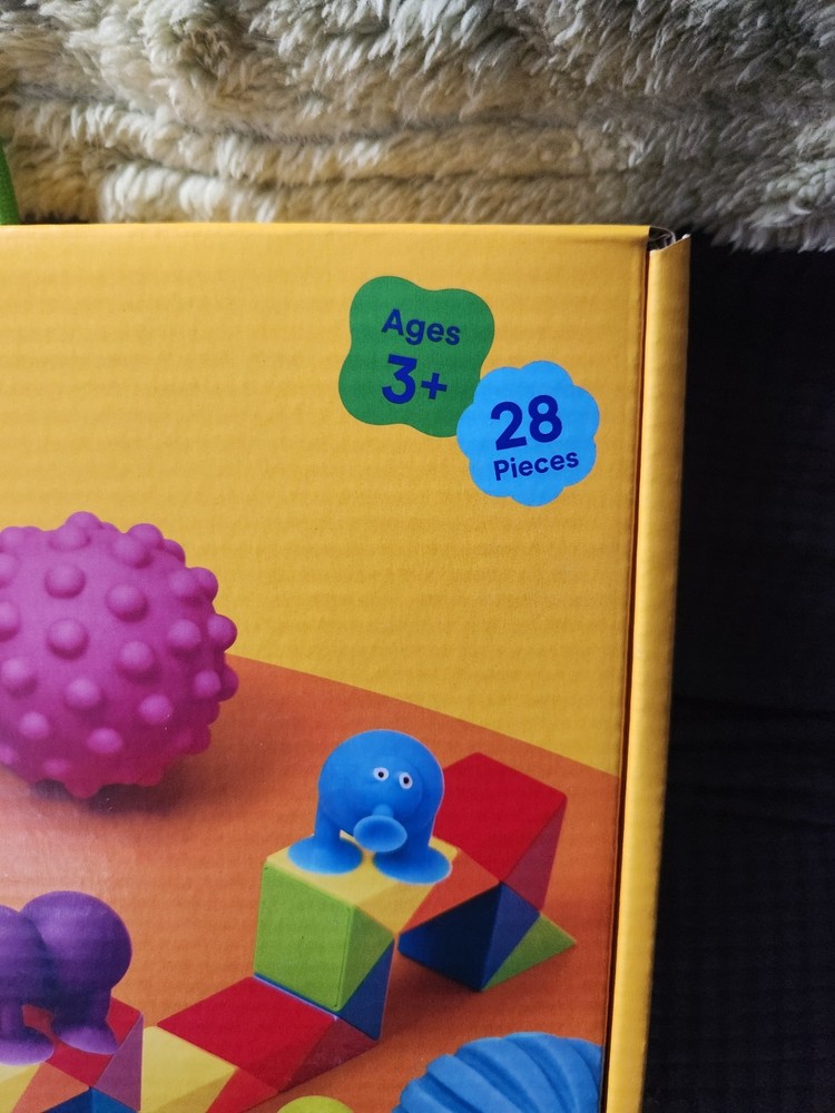 Giggle Scape Fidget Box