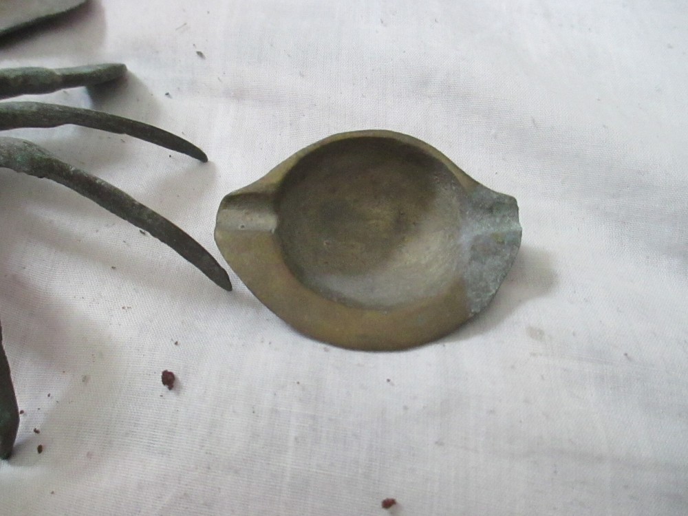 Table Cigarette Holders 3+ 2 Ashtrays Vintage