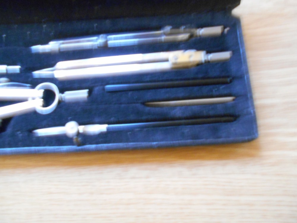 Vintage Anker Drawing Set - 206/65/US
