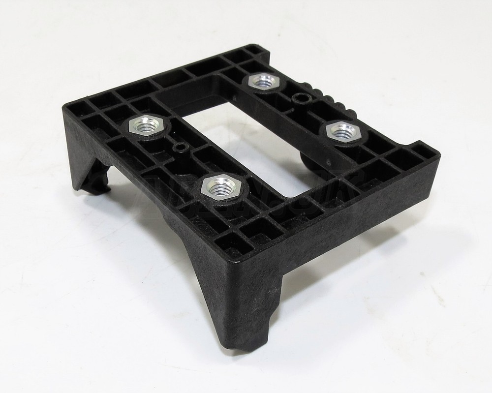 Jaguar Land Rover Front Bumper ACC Radar Control Sensor Retaining Bracket Only