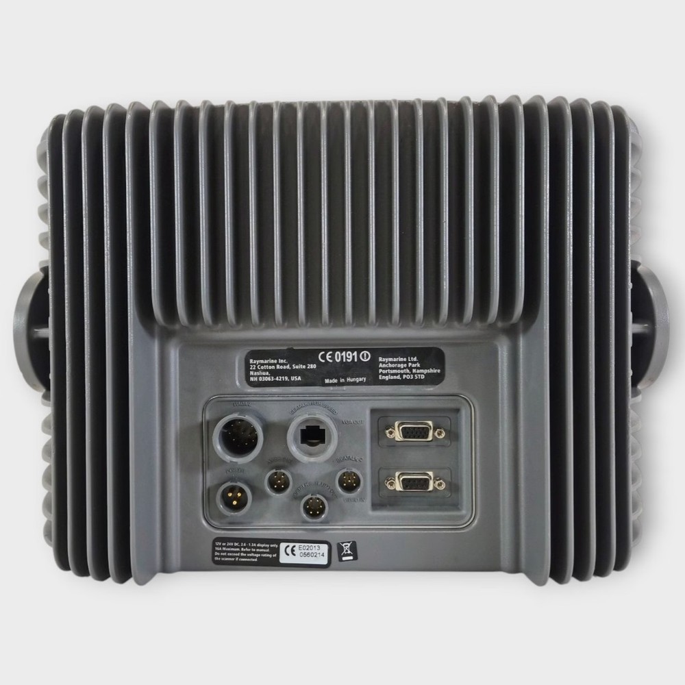 Raymarine E120 Classic Multifunction Display -E02013- *CORE ONLY* Fully Tested*