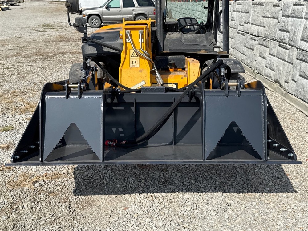 Landhonor 72'' Solid Bottom Grapple Bucket Dual Cylinder Quick Attach Attachment