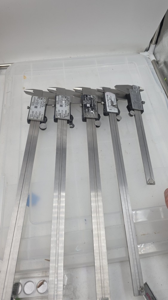 set Mitutoyo Absolute Digimatic Caliper aos