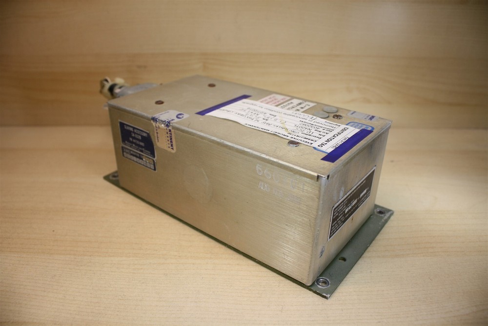 ARC SA-832B Gyro Amp 44720-0002