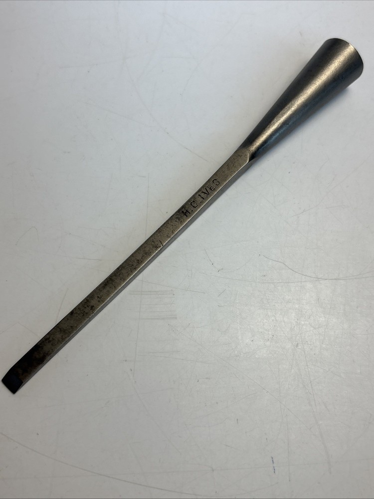 Antique C. Ives 1/4” Socket Chisel 1800s USA