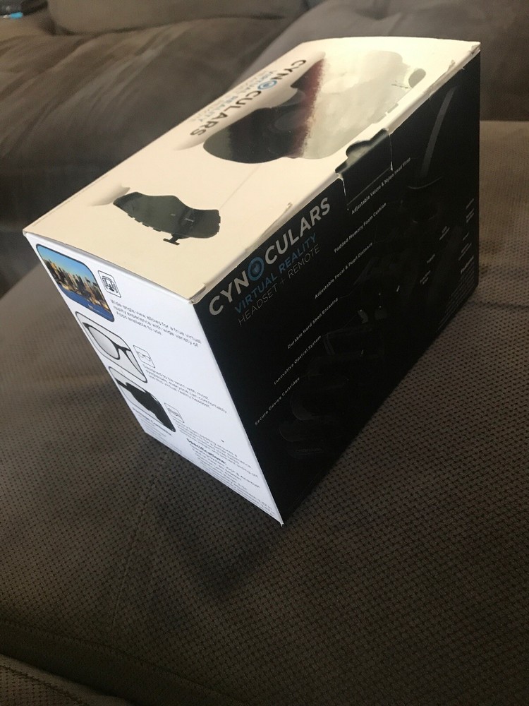 VIRTUAL REALITY HEADSET WITH REMOTE BY CYN CULARS