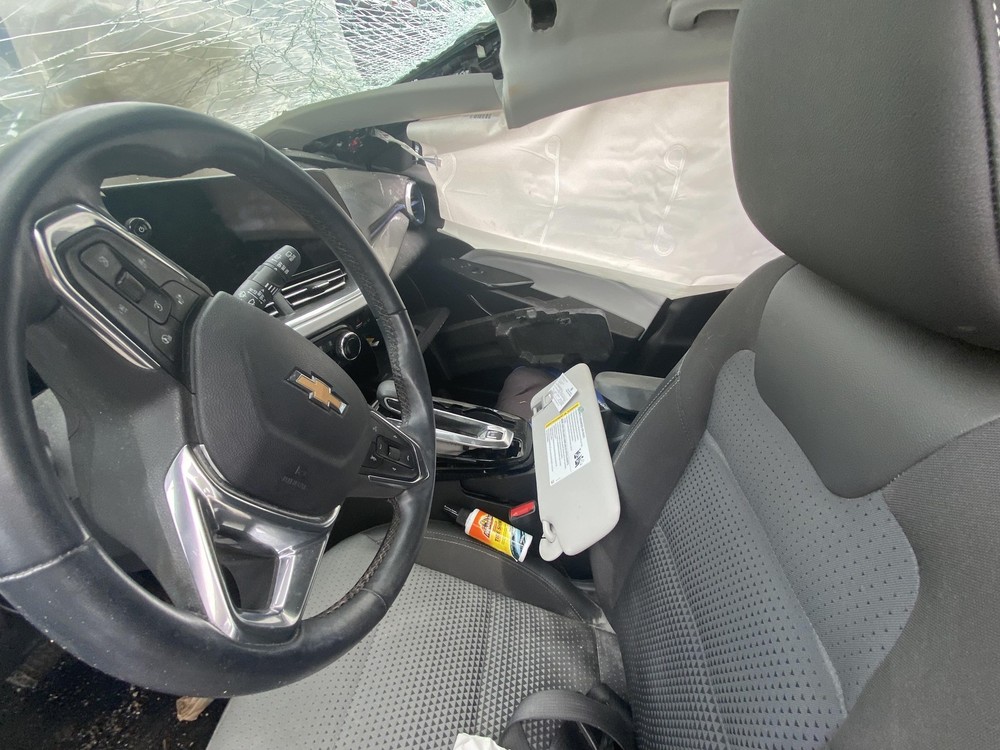 24 25 CHEVY TRAX Camera Windshield Mounted Id 42844844